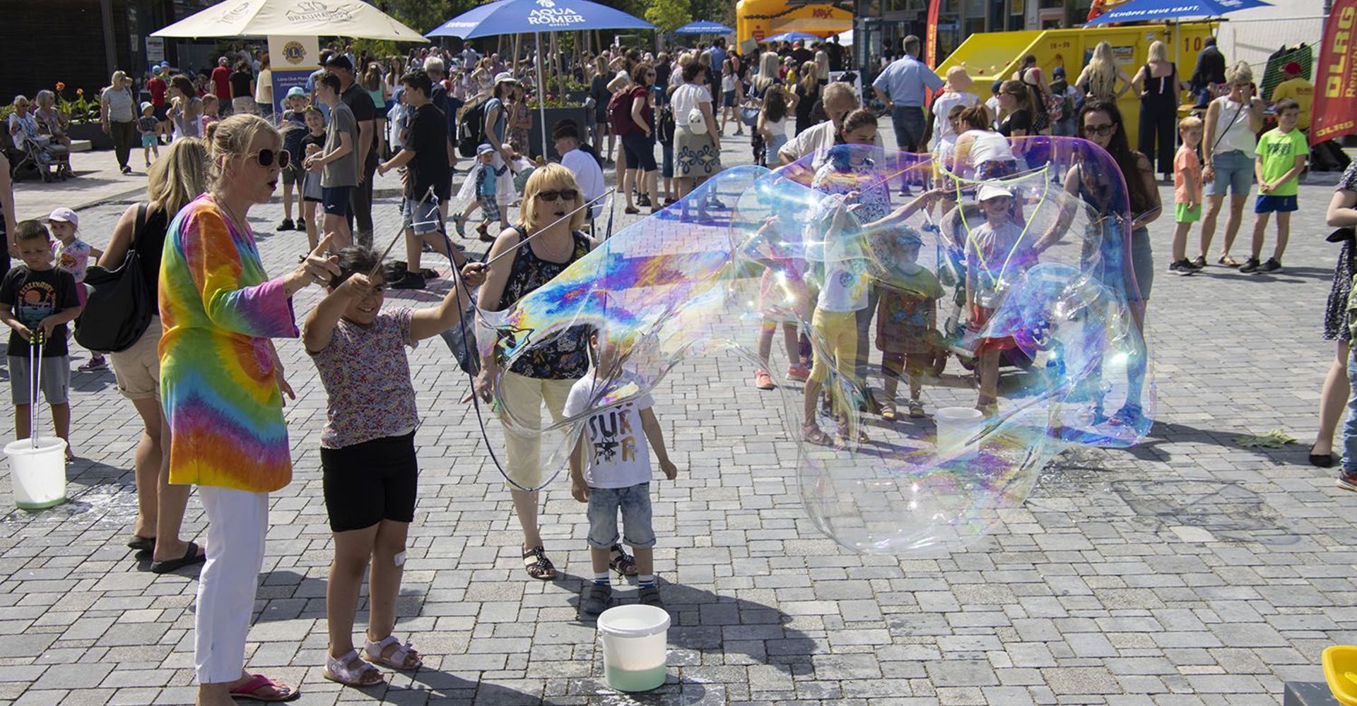  <div class=caption-wrap> <a href="/foerderer.html" target="_blank"><p>Förderverein aller Remchinger Kinder und Jugendlichen - jetzt spenden</p></a> </div> 